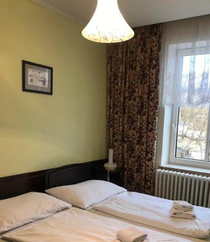 Hotel Labut Vrchlabí Kültér fotó